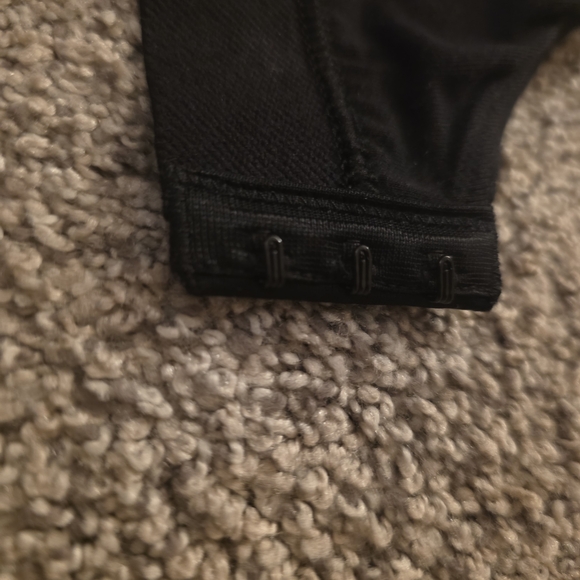 NOT AVAILABLE - Picture 5 of 11